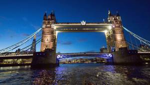 Night view of Tower Bridge